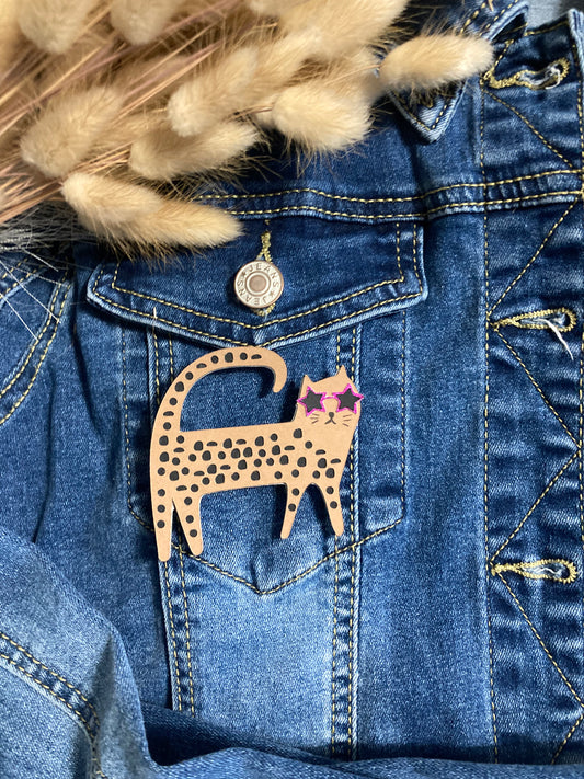 Broche Léopard Coloré avec Lunettes – Accessoire Fun & Fait Main