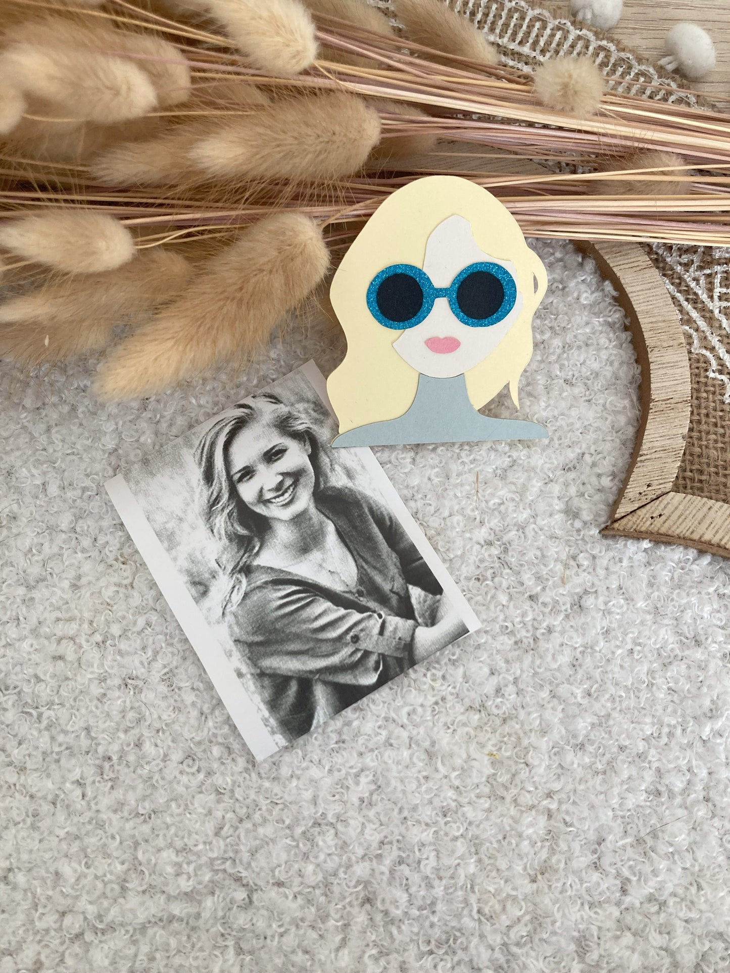 Broche personnalisée Femme d’après photo – Fait main